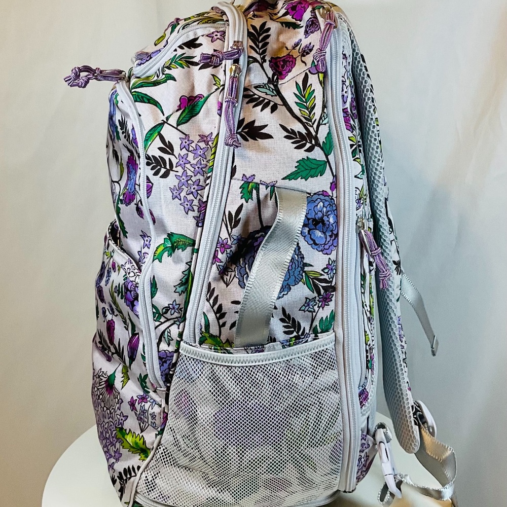 *Final Price*Vera Bradley Lightweight Travel Backpack Gray Floral NWT - Picture 3 of 7